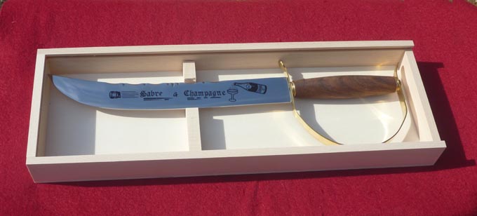  Wood Box Champagne saber 